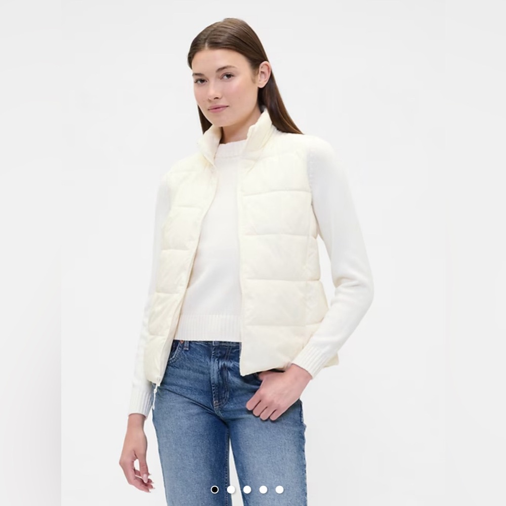 Gap ColdControl puffer vest ivory white crème warm winter vest